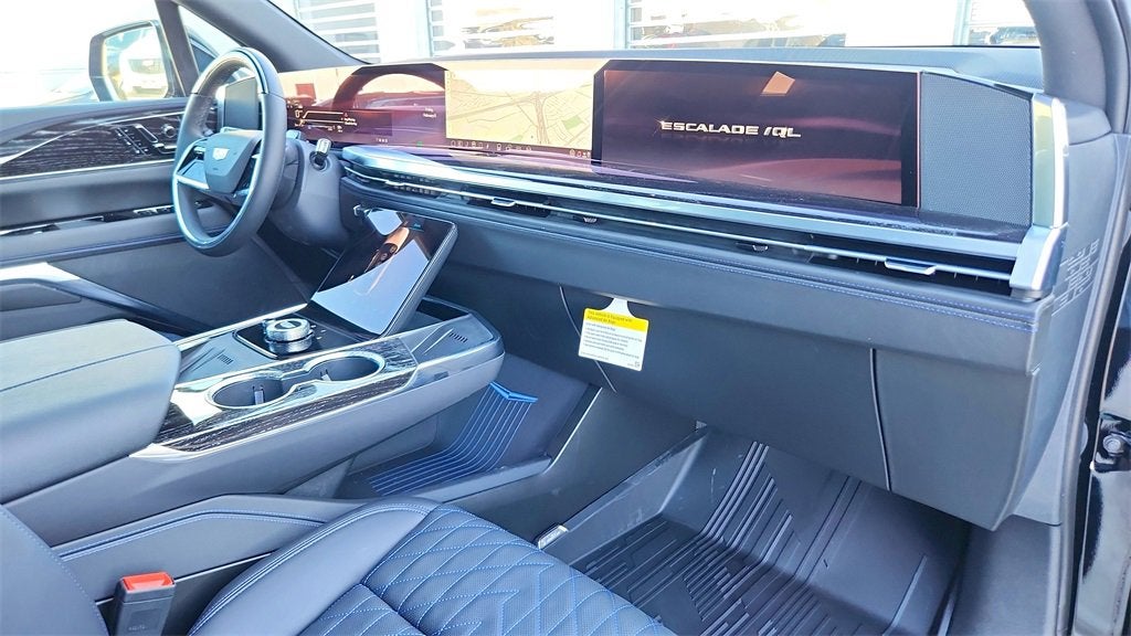 2026 Cadillac ESCALADE IQL Luxury