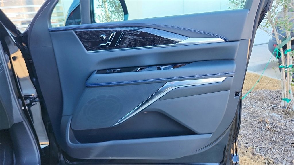 2026 Cadillac ESCALADE IQL Luxury