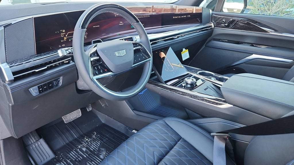 2026 Cadillac ESCALADE IQL Luxury