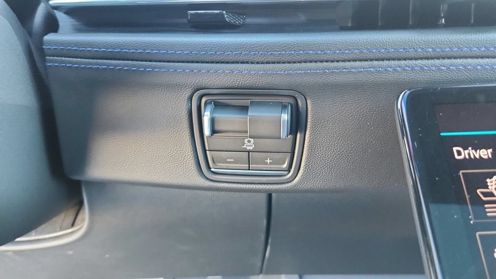 2026 Cadillac ESCALADE IQL Luxury