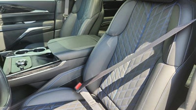 2026 Cadillac ESCALADE IQL Luxury