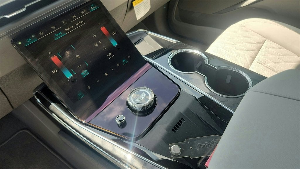 2026 Cadillac ESCALADE IQL Luxury