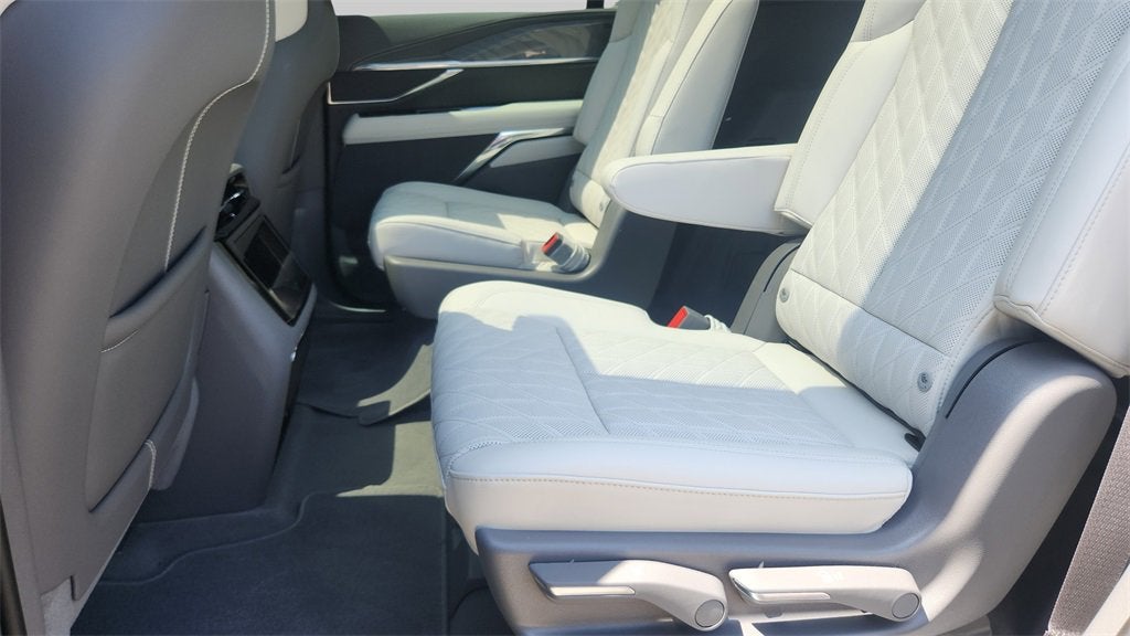 2026 Cadillac ESCALADE IQL Luxury