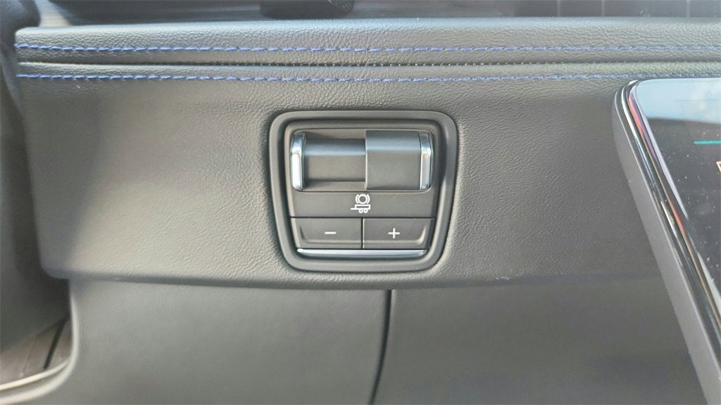 2026 Cadillac ESCALADE IQL Sport