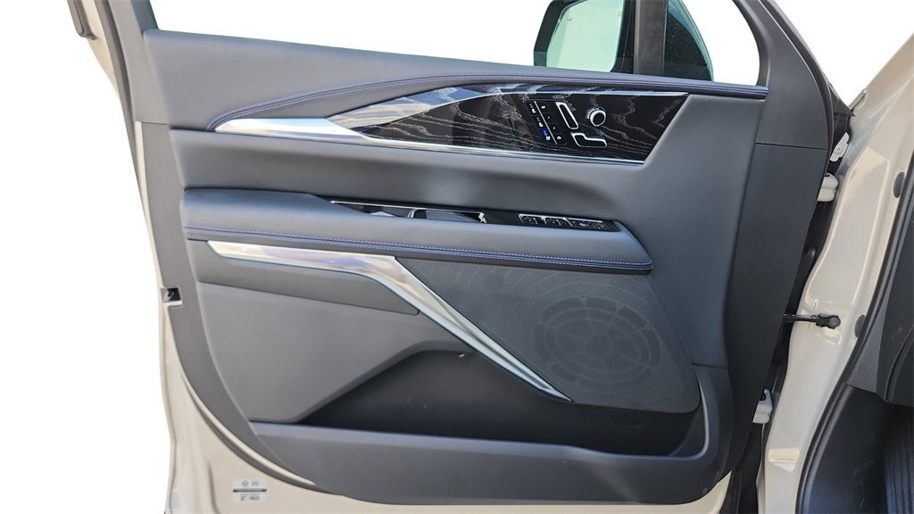 2026 Cadillac ESCALADE IQL Sport