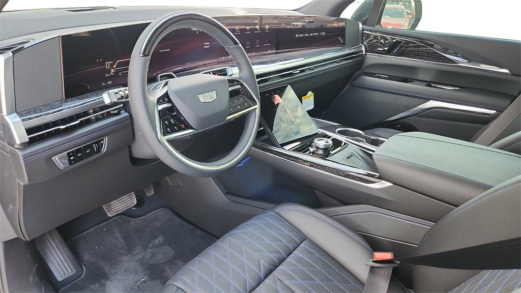 2026 Cadillac ESCALADE IQL Sport