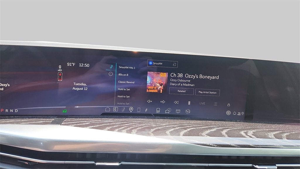 2026 Cadillac ESCALADE IQL Sport