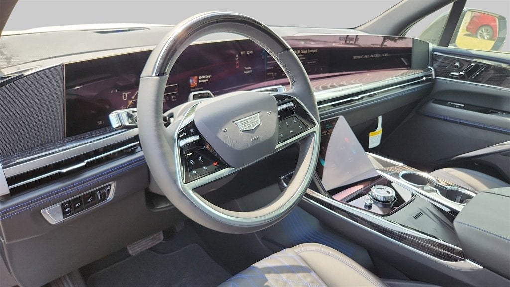 2026 Cadillac ESCALADE IQL Sport