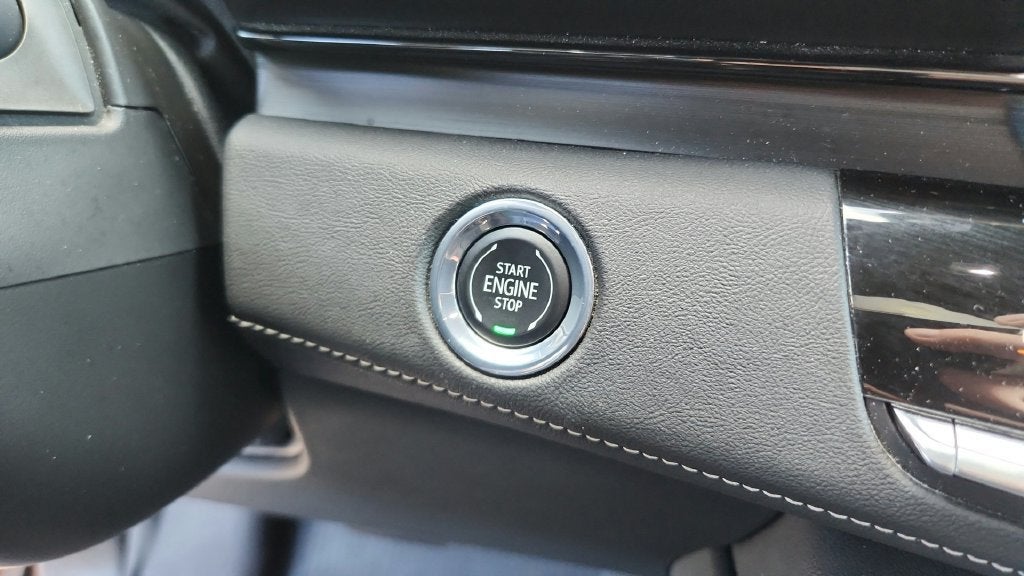 2023 Cadillac Escalade RWD Premium Luxury