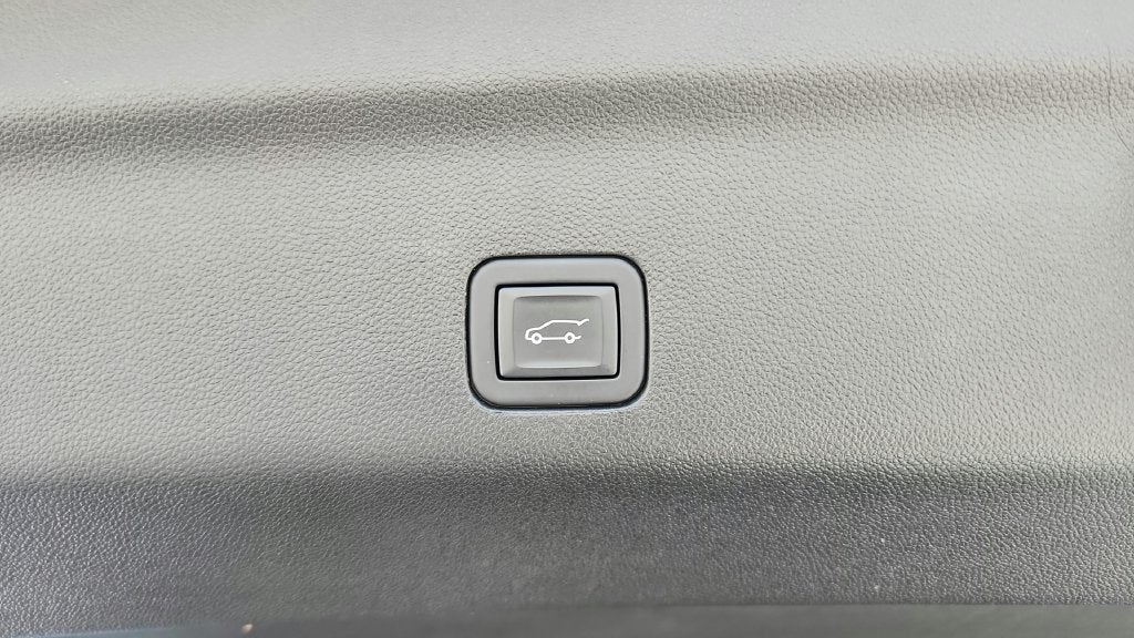 2023 Cadillac Escalade RWD Premium Luxury