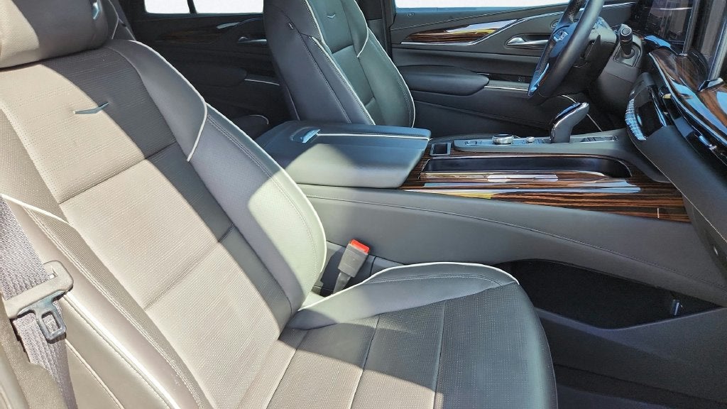 2023 Cadillac Escalade RWD Premium Luxury