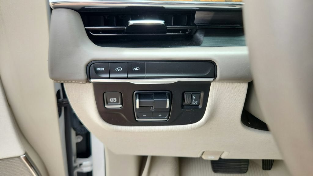 2024 Cadillac Escalade Premium Luxury Platinum