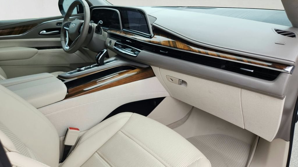 2024 Cadillac Escalade Premium Luxury Platinum