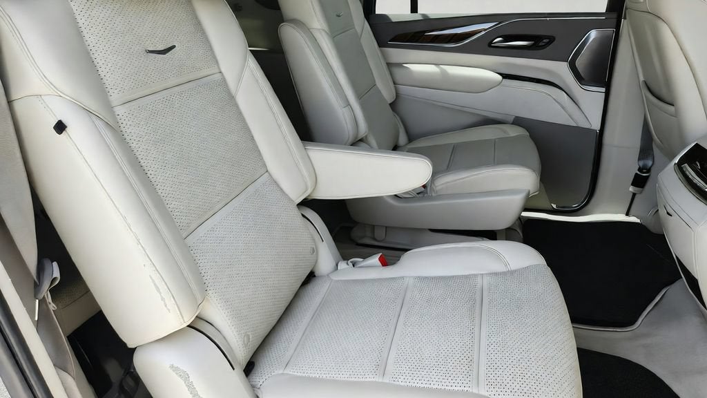 2022 Cadillac Escalade ESV Sport Platinum