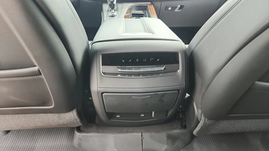 2024 Cadillac Escalade Premium Luxury