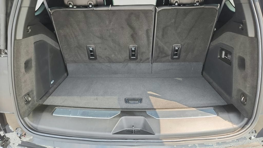 2024 Cadillac Escalade Premium Luxury
