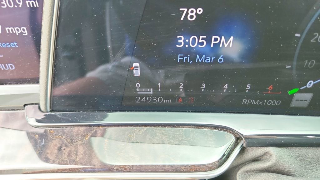 2023 Cadillac Escalade Premium Luxury