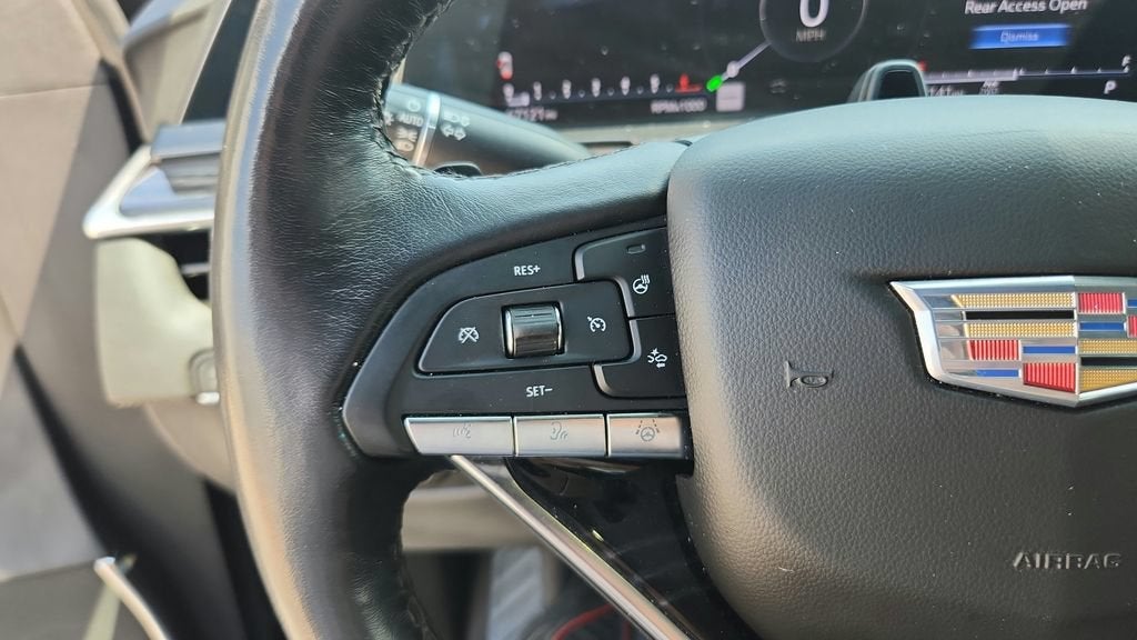 2022 Cadillac Escalade Sport