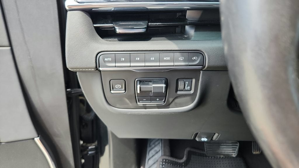 2024 Cadillac Escalade Sport