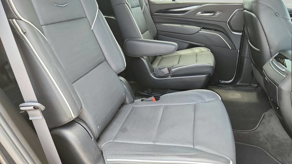 2024 Cadillac Escalade Sport