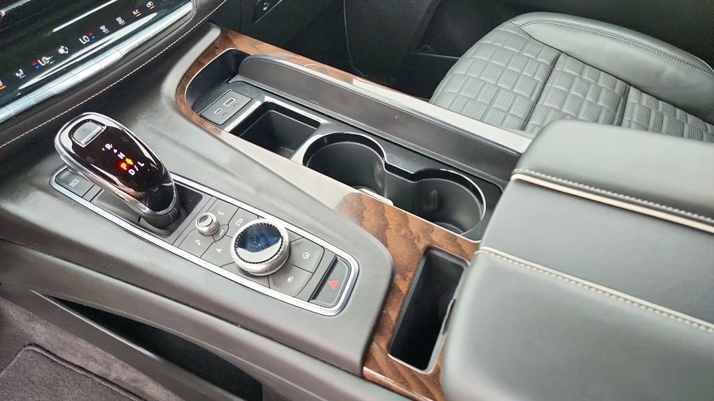 2022 Cadillac Escalade Sport Platinum