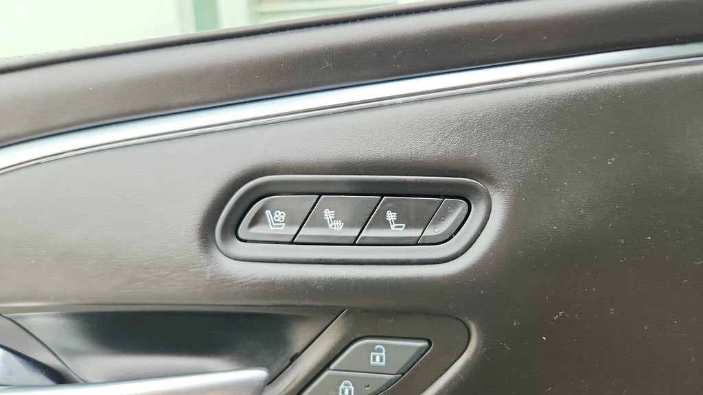 2022 Cadillac Escalade Sport Platinum