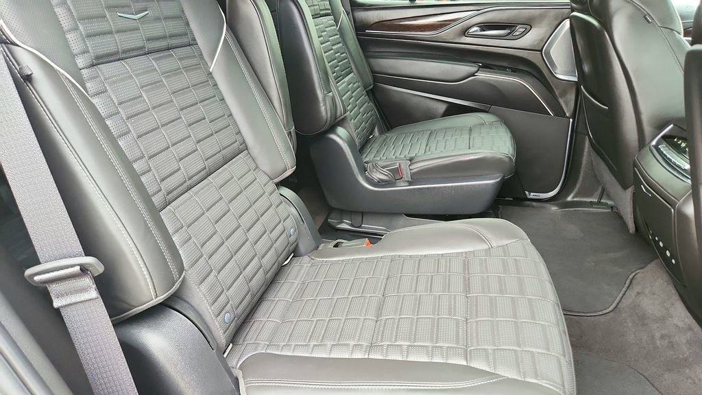 2022 Cadillac Escalade Sport Platinum