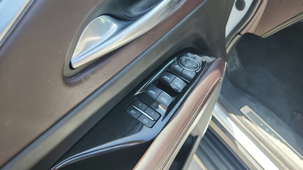 2023 Cadillac Escalade 4WD Sport Platinum