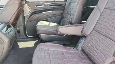 2023 Cadillac Escalade 4WD Sport Platinum