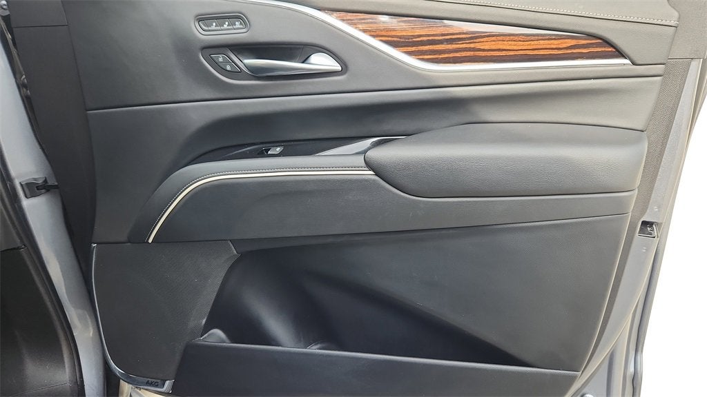 2022 Cadillac Escalade ESV Premium Luxury