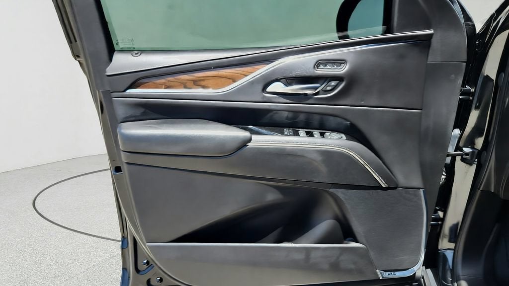 2023 Cadillac Escalade ESV Sport Platinum