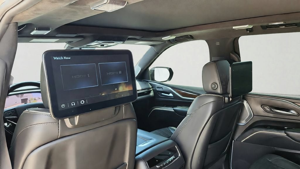 2023 Cadillac Escalade ESV Sport Platinum