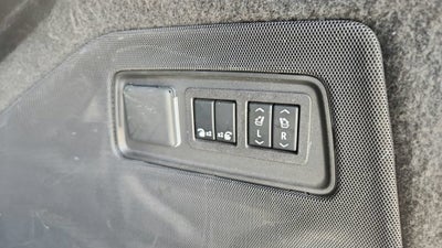 2023 Cadillac Escalade ESV Sport Platinum