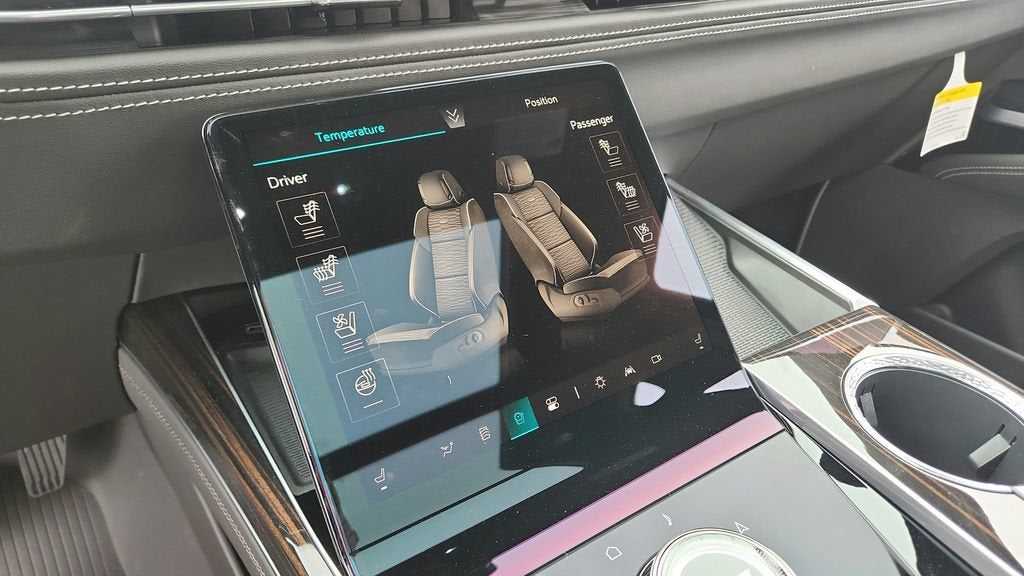 2025 Cadillac Escalade Premium Luxury