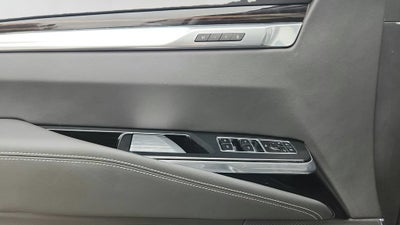 2025 Cadillac Escalade Premium Luxury