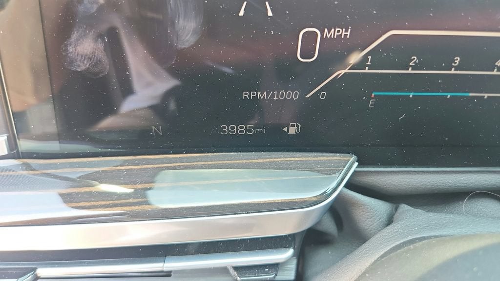 2025 Cadillac Escalade Premium Luxury