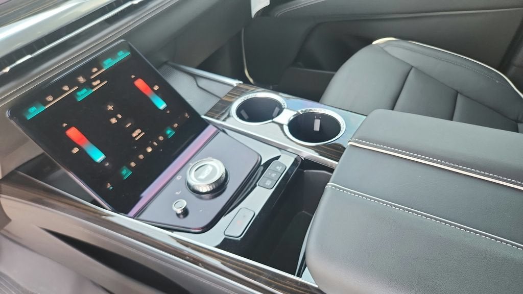 2025 Cadillac Escalade Premium Luxury