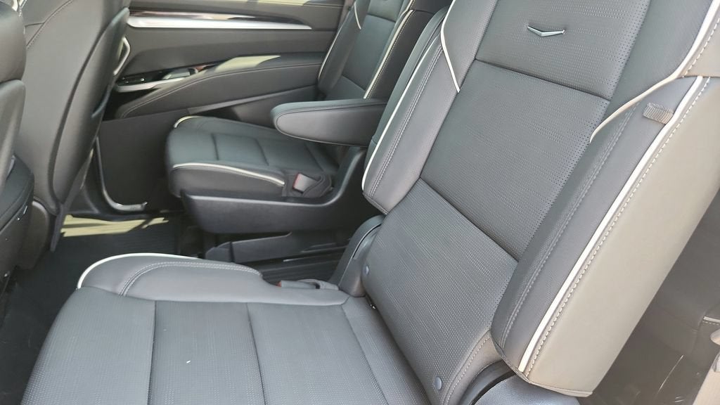 2025 Cadillac Escalade Premium Luxury
