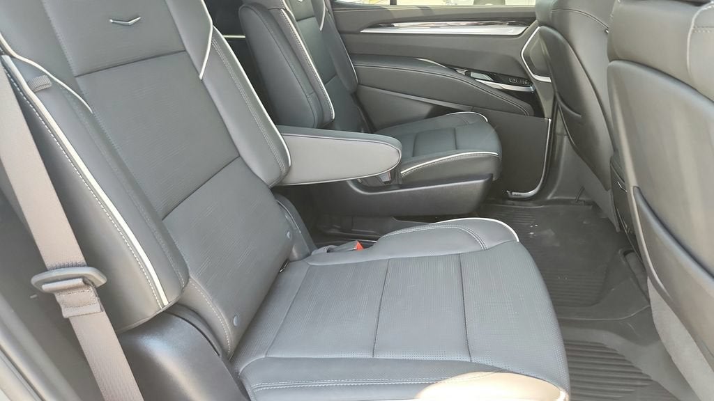 2025 Cadillac Escalade Premium Luxury