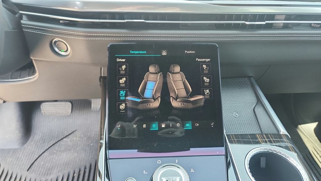 2025 Cadillac Escalade Premium Luxury