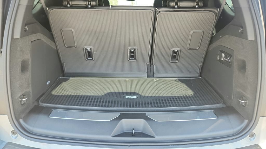 2025 Cadillac Escalade Premium Luxury