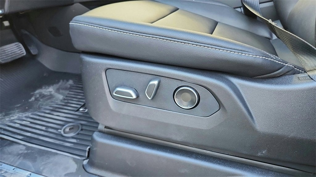 2026 Cadillac Escalade ESV 1SA