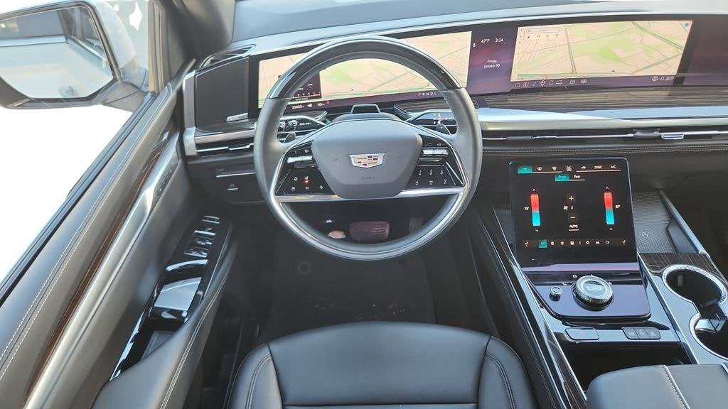 2025 Cadillac Escalade ESV Luxury