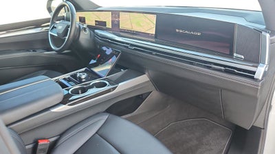 2025 Cadillac Escalade ESV Luxury