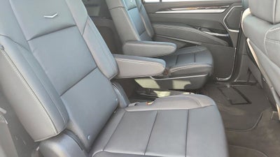 2025 Cadillac Escalade ESV Luxury