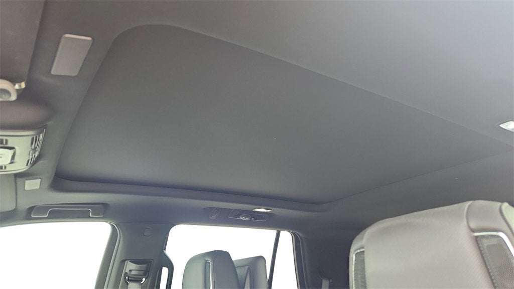 2025 Cadillac Escalade Premium Luxury