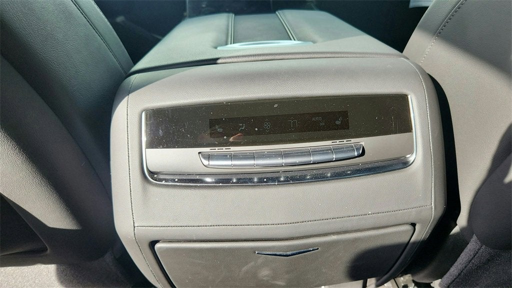 2025 Cadillac Escalade Premium Luxury