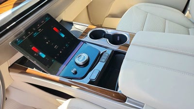 2026 Cadillac Escalade Platinum Luxury