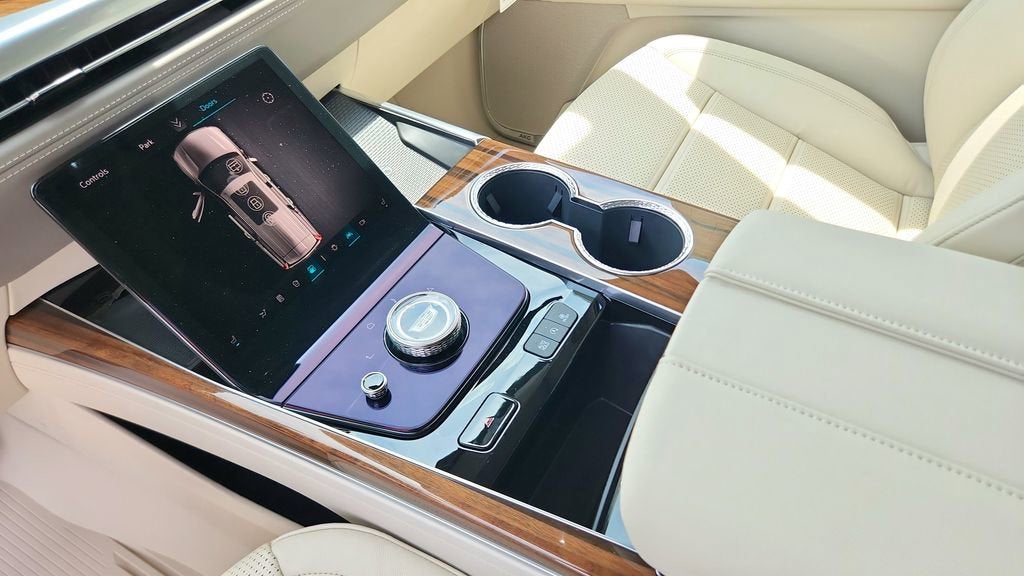 2026 Cadillac Escalade Platinum Luxury
