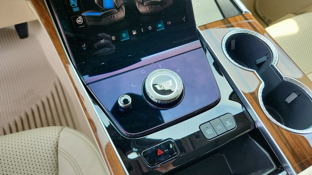 2026 Cadillac Escalade Platinum Luxury